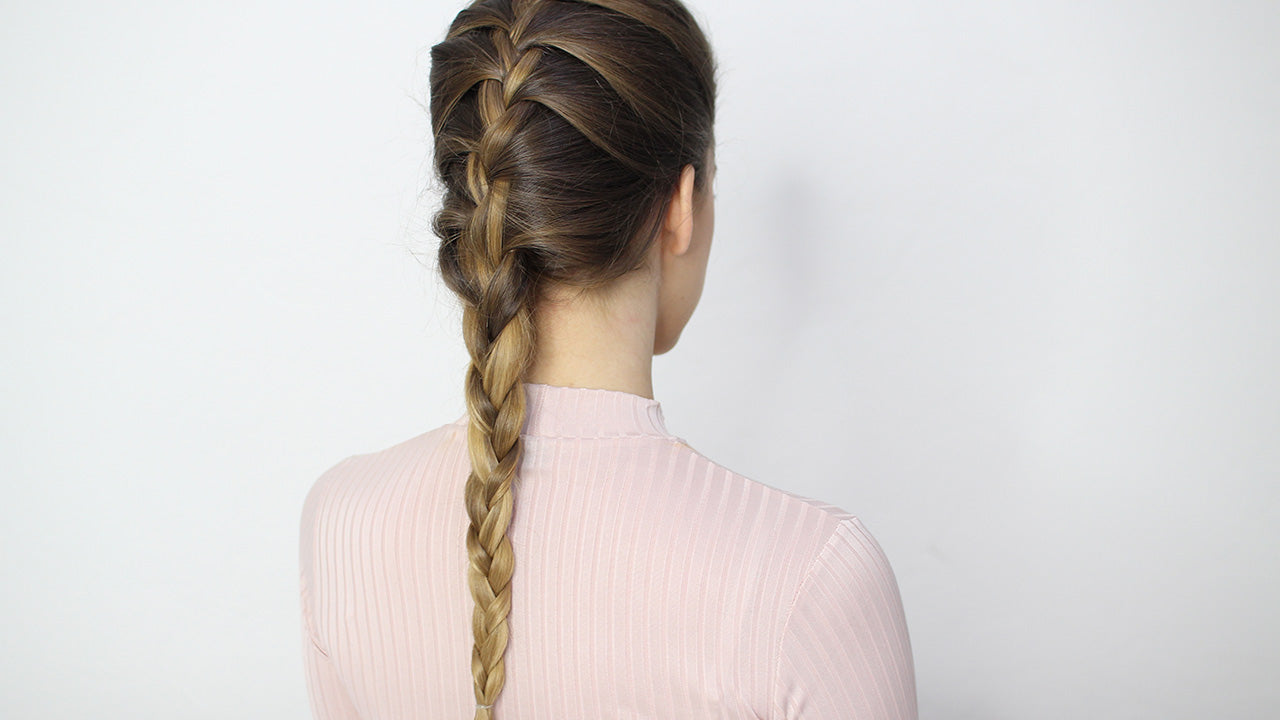 A Complete Guide for Beginners to French Braid Your Own Hair