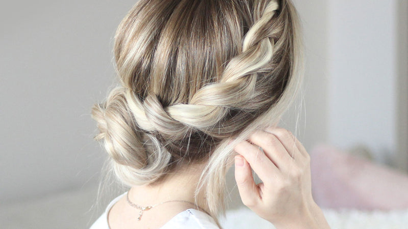 3 Simple Buns: New Years Eve & Holiday Hairstyles - Luxy® Hair