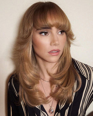 Suki Waterhouse image