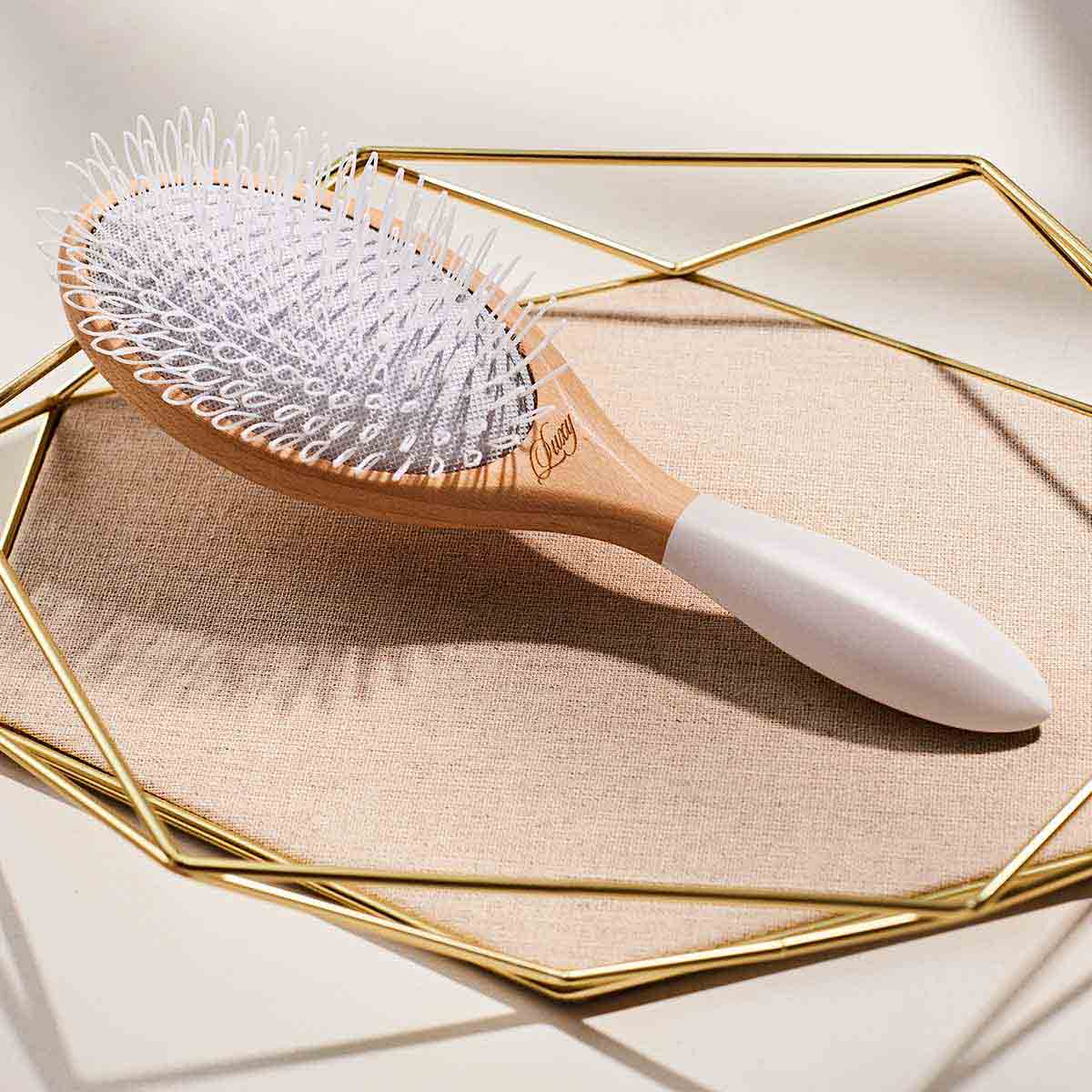 Loop Hair Extensions Brush