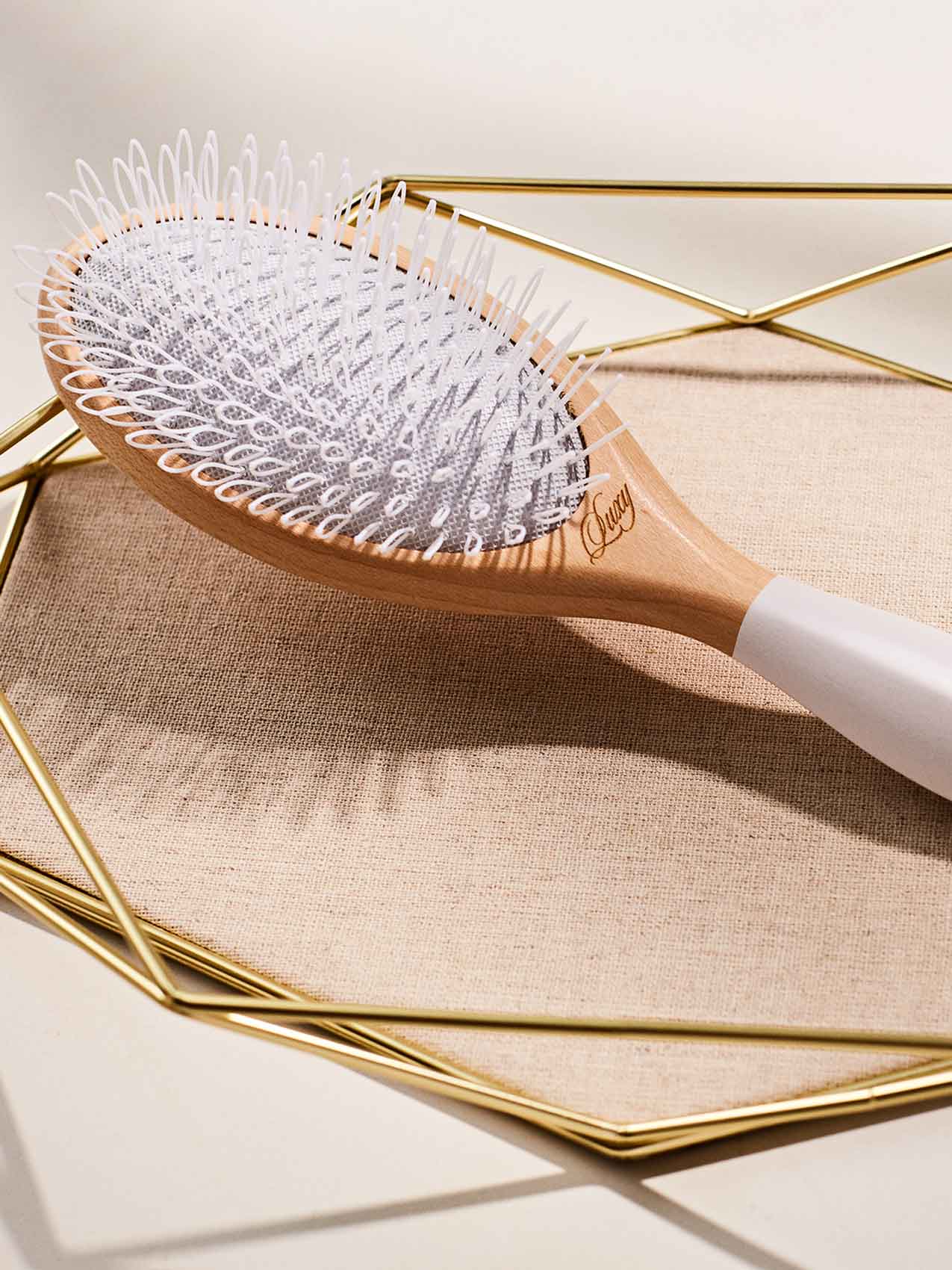 Loop Hair Extensions Brush